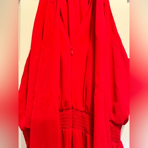 NWT Vince Camuto Halter Jumpsuit - Picture 3 of 8